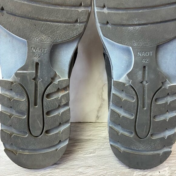 Naot Men's Manyara Nubuck Leather Slip On Shoe - Picture 15 of 16